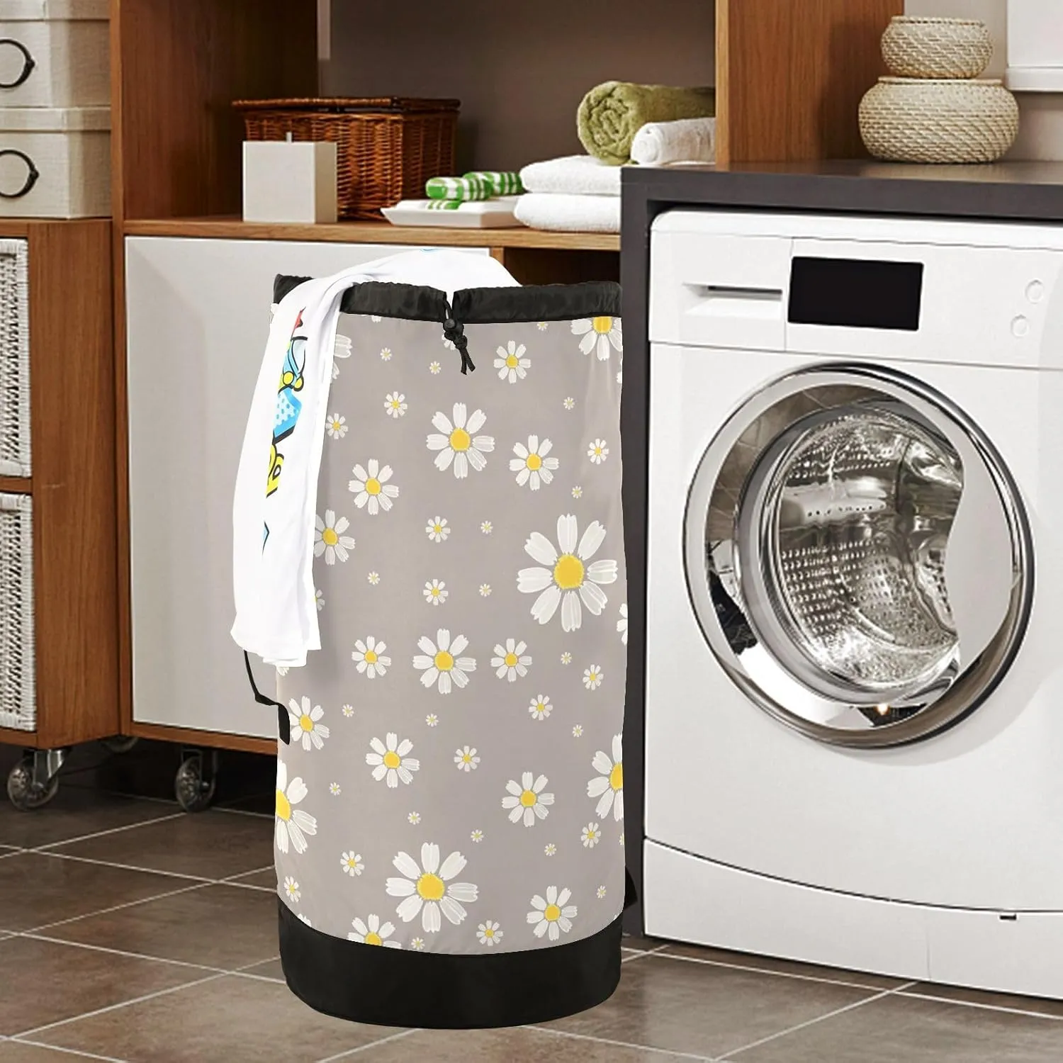 Cute Daisy Gray Laundry Bag, Large Heavy Duty, Waterproof Laundry Backpack with Adjustable Shoulder Strap for Camping, Dorm, Gym, Laundry Room