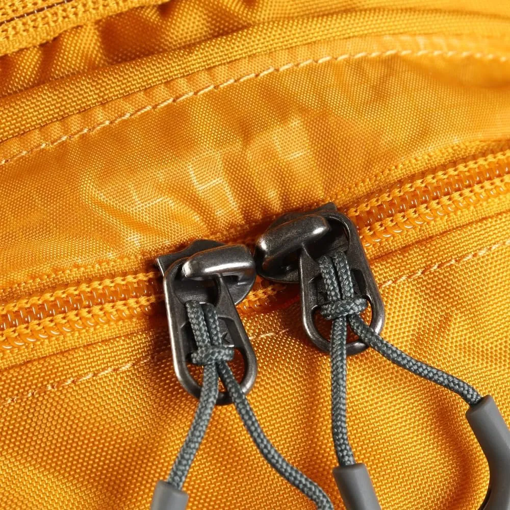 Gregory Nano 18L Unisex Day Hiking/Commuter/Active Travel Backpack, Breathable Backpanel, Hydration Port, One Size Fits All, Hornet Yellow