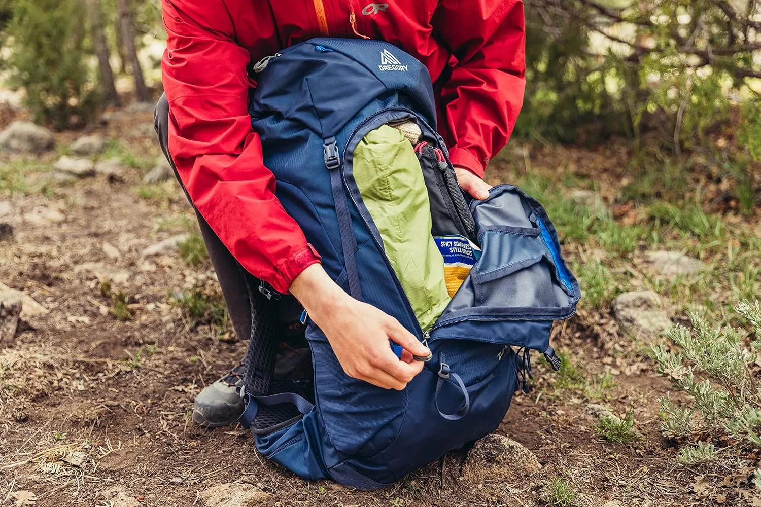 Gregory Zulu 45L Unisex Hiking/Backpacking Pack, Freefloat Hipbelt, Internal Hydration Sleeve For Water Bladder, (Reservoir Not Included), Medium/Large, Forage Green
