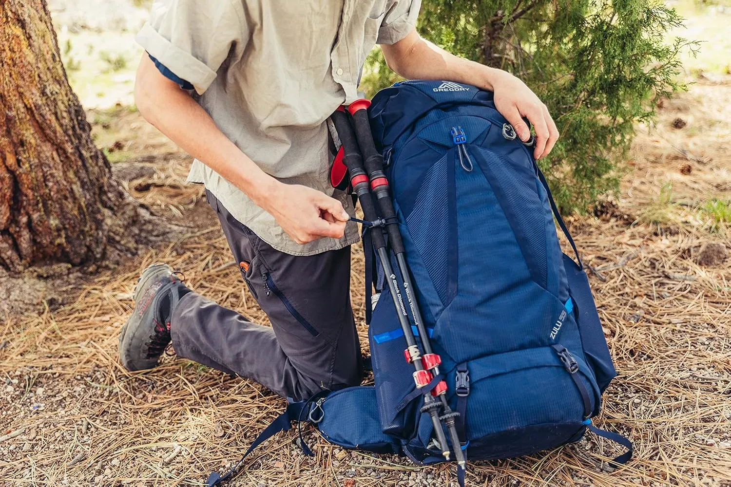 Gregory Zulu 65L Unisex Hiking/Backpacking Pack, Freefloat Hipbelt, Internal Hydration Sleeve For Water Bladder, (Reservoir Not Included), Medium/Large, Halo Blue