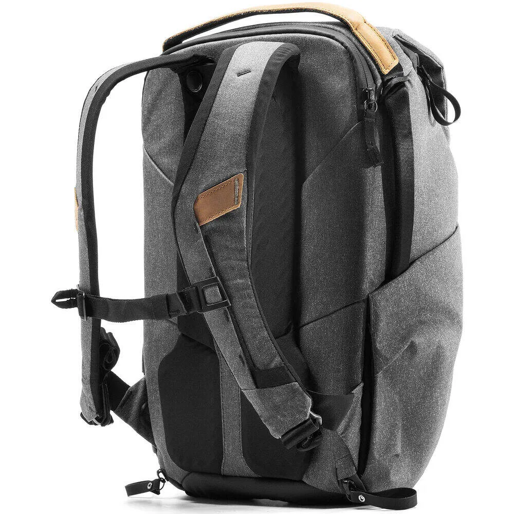 Peak Design 30L Everyday Backpack V2 - Charcoal