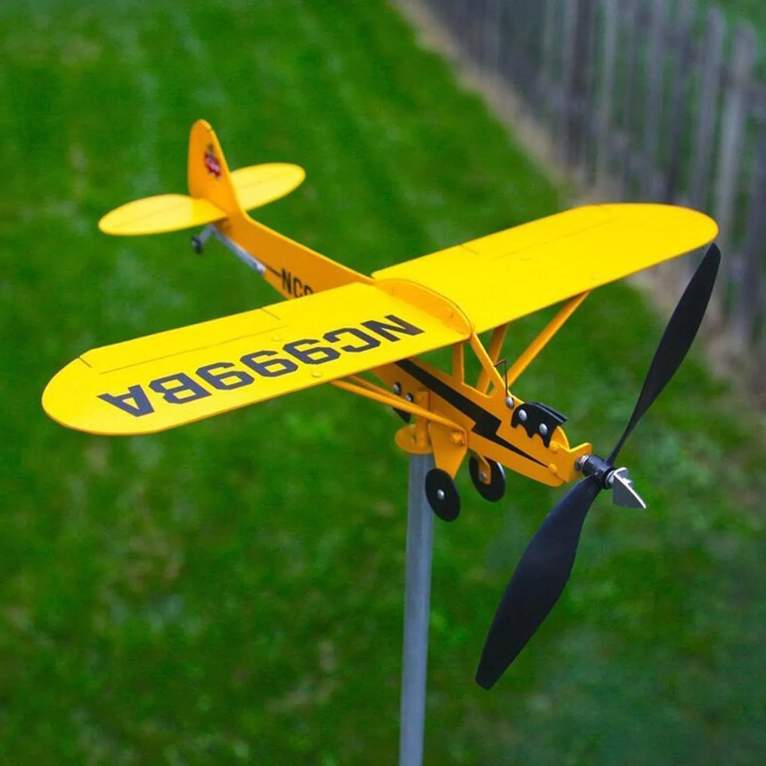 Piper J3 Cub Airplane Weathervane - 2023 New Airplane Wind Spinner Metal Airplane Weathervane, Handmade Airplane Weathervanes Windmill, Outdoor Weathervanes Decor Gift for Flight Lovers (32 x 28cm)
