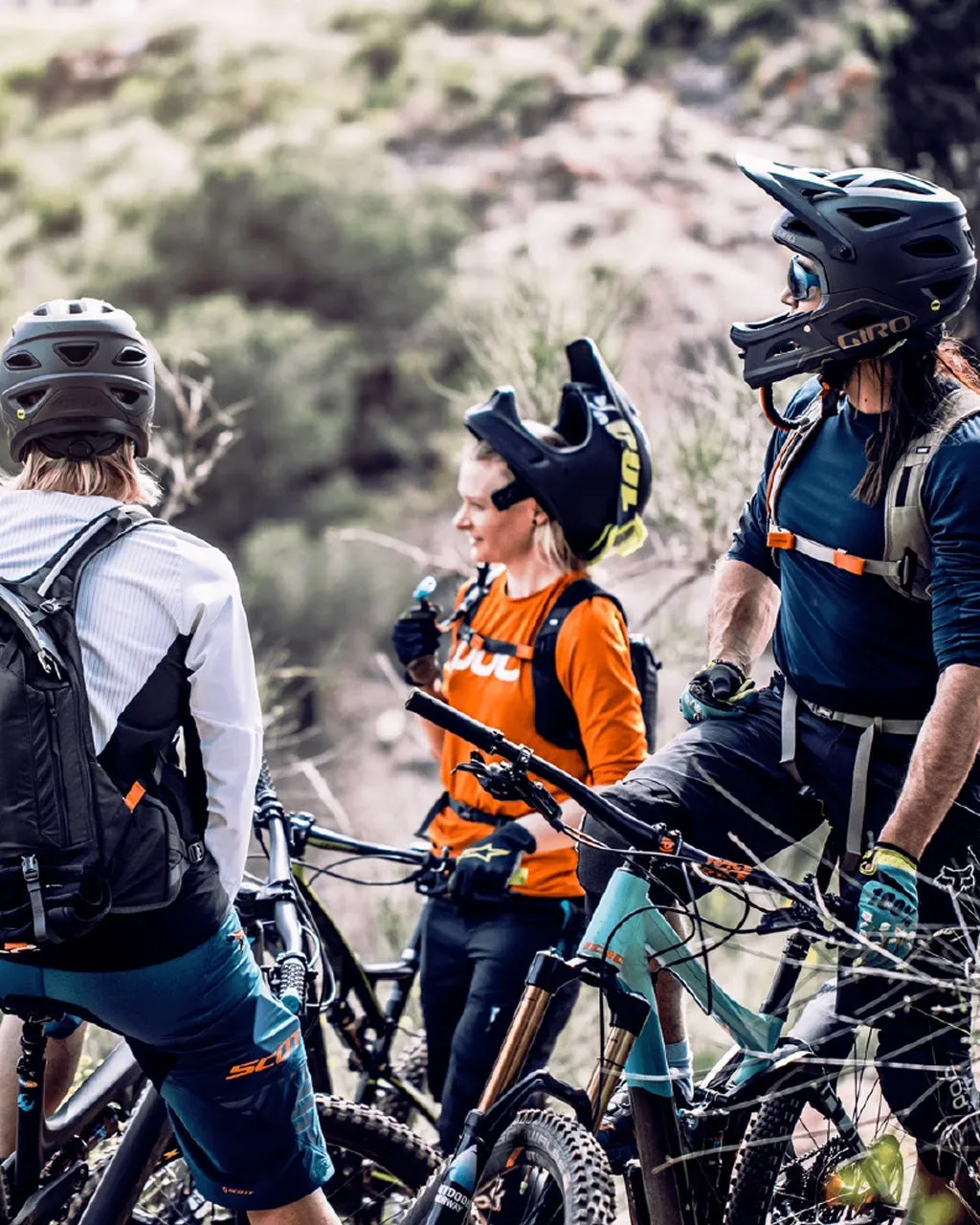 Thule Rail Pro Hydration Pack 12L