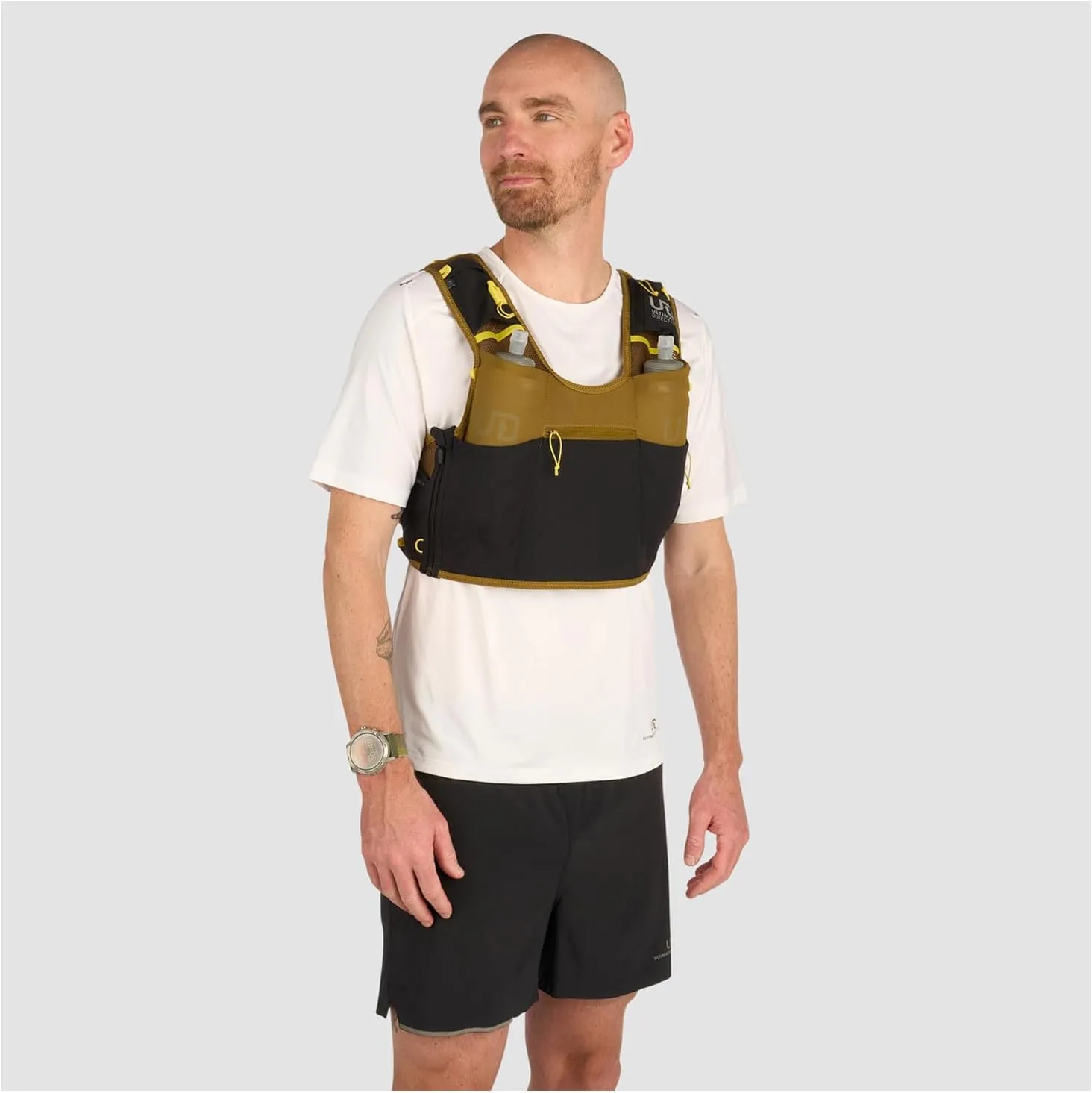 Ultimate Direction Men’s Xodus Hydration Running Vest for Trail, Training and Racing