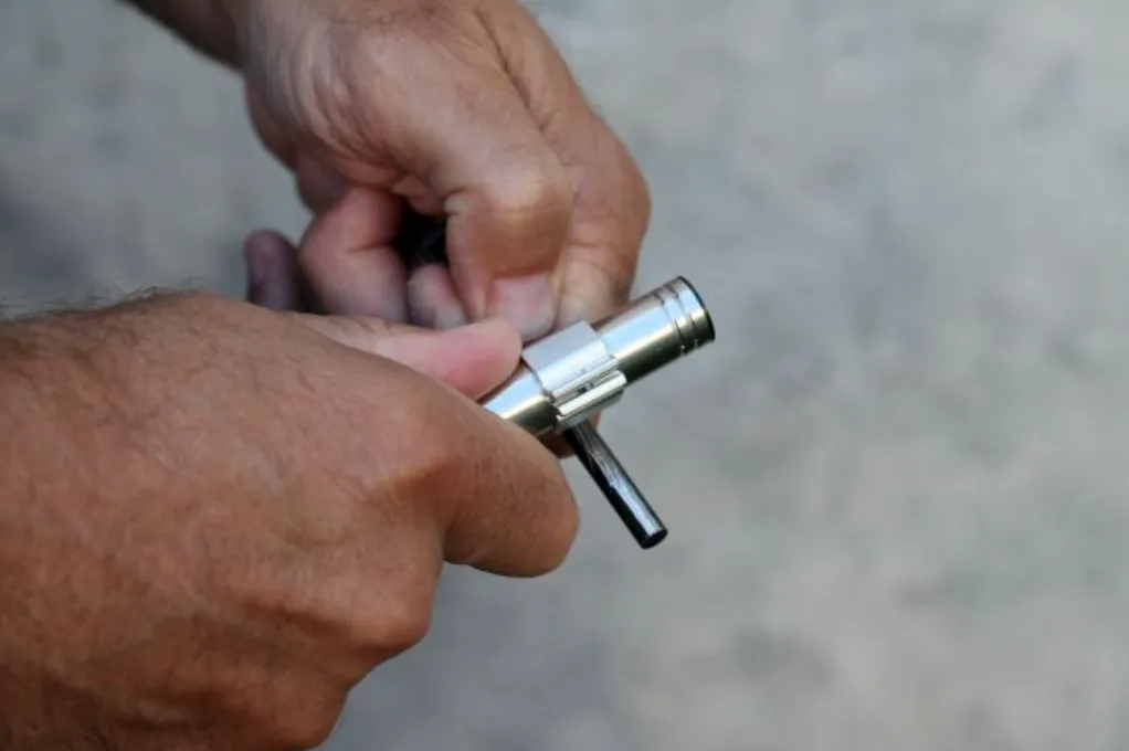 VARGO ULTIMATE FIRE STARTER - STAINLESS STEEL