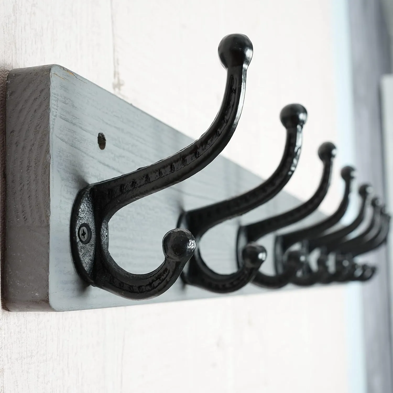 WEBI Rustic Coat Rack Wall Mount,5 Cast Iron Coat Hooks Wall Mounted Coat Hanger,Heavy Duty Vintage Hooks for Hanging Coats,Clothes,Jacket,Grey