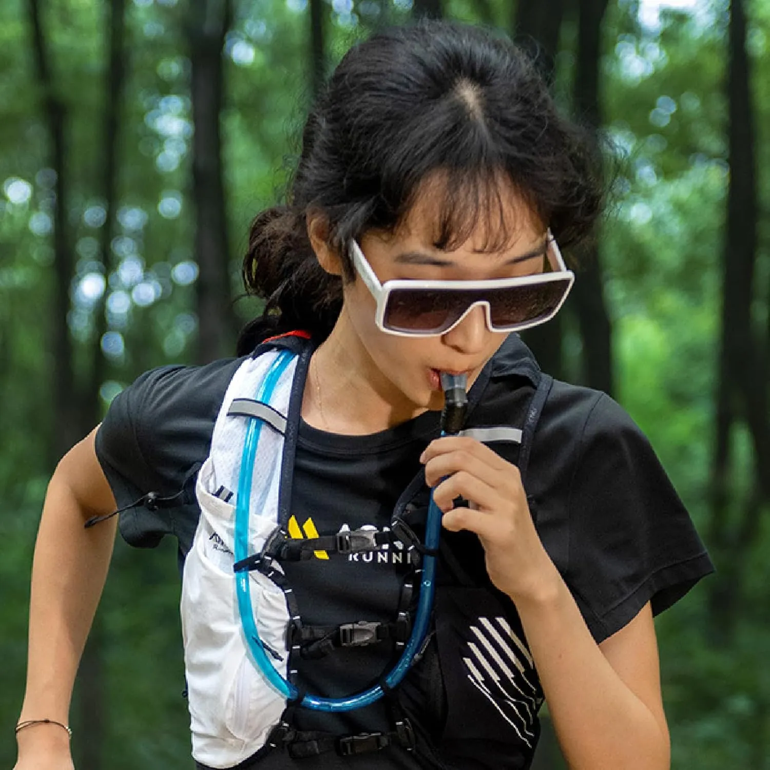 YAPJEB Hydration Bladder BPA Free 1.5L 2L 3L Water Reservoir Water Bladder for Running Hiking Climbing Cycling